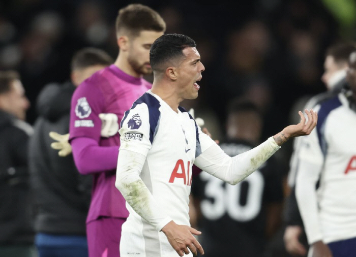 英 충격 보도! 손흥민 떠나니까, 토트넘 막장이다..."소리 지르고 퇴장…