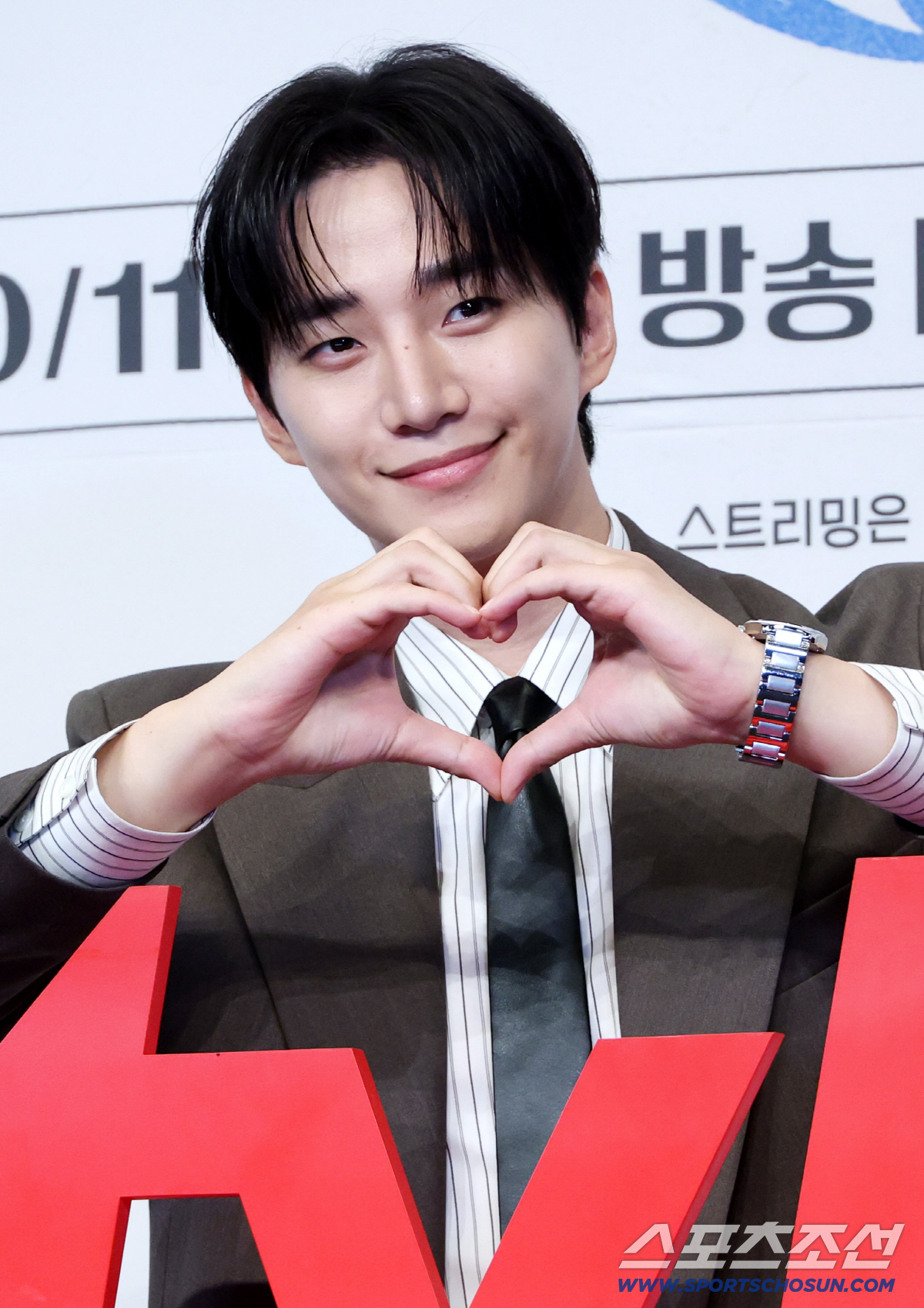 [SC줌人] 낭만 이준호, '보법'부터 달랐던 청춘의 얼굴..'태풍상사'…