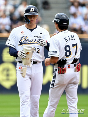 두산 20억 날렸다? KBO는 알고 있었다. 포장지만 C급으로 → '규약 172조' 회피한 김재환 룰, 신의 한 수인가 꼼수인가