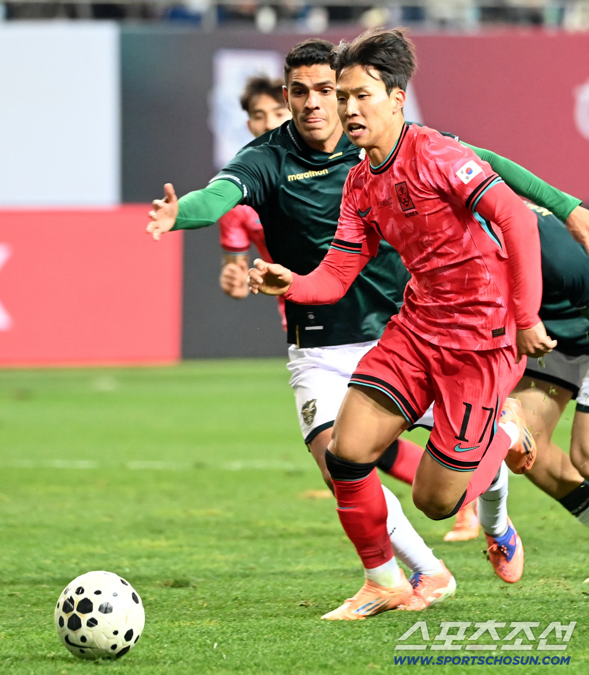 한국 축구 심각 사태, 역대급 무더기 강등 직면...손흥민 후계자 양민혁…