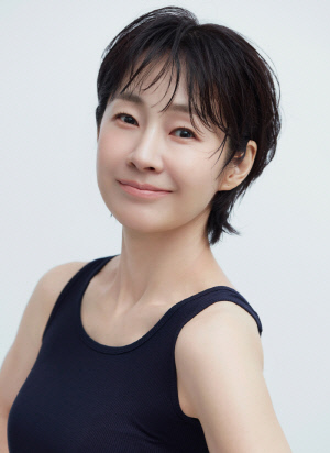 ‘김 부장’ 명세빈 “꽃 배우며 연기 고민했는데… ‘닥터 차정숙’ 덕에 다시 불붙었다”