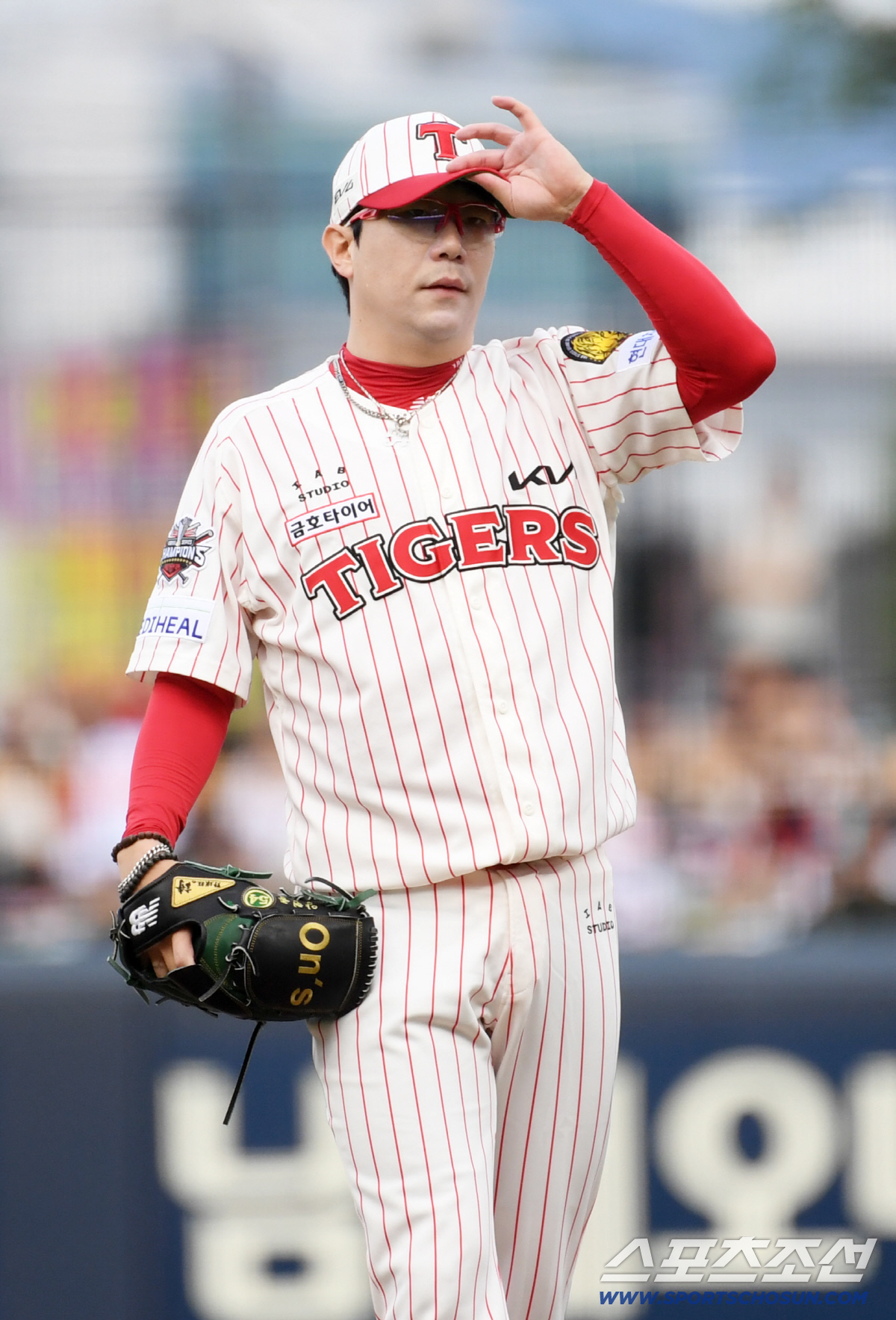 '박찬호→최형우 이탈 후폭풍' 양현종, KIA 언급 아꼈다…선수들에게 "…