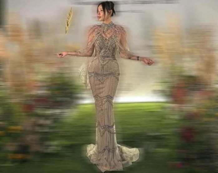 [SCin스타] “민폐하객 아님” 호화 드레스 차림 민경아, 박진주 결혼…