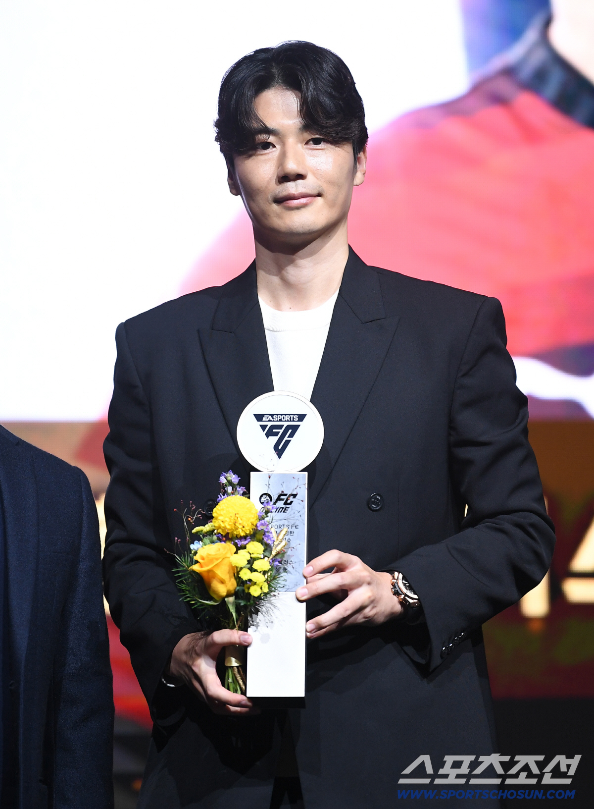 [포토] 기성용, EA SPORTS 유저 선정 올해의 선수에 선정