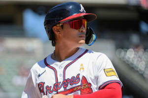 타격왕-MVP-WS 주역, 이들을 발밑에 둔 김하성, FA 타자 8위...이 정도면 235억 포기 잘 한건가?