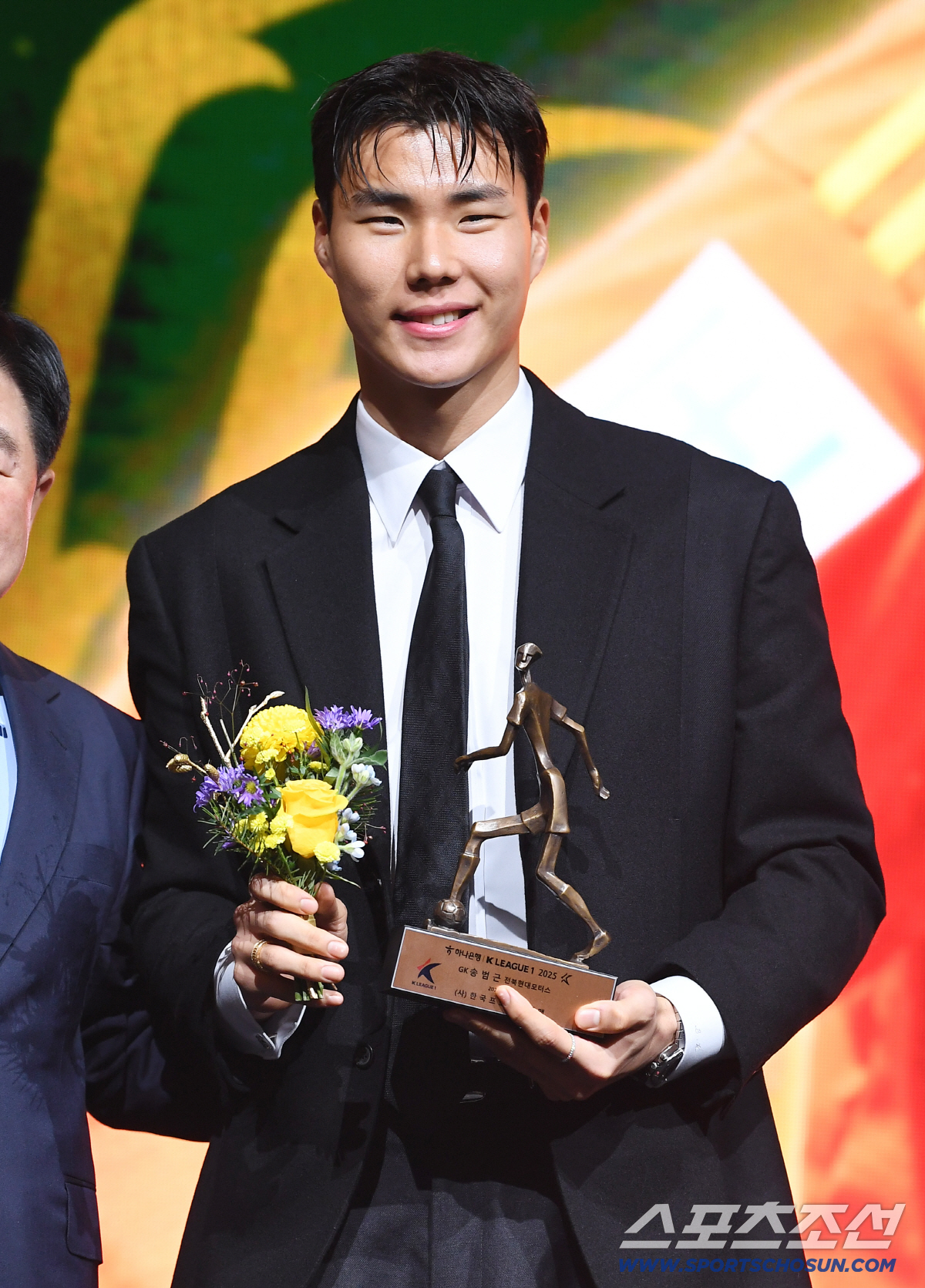 '조현우 천하' 끝낸 'K리그1 최고의 GK' 송범근 "든든하게 힘이 돼…