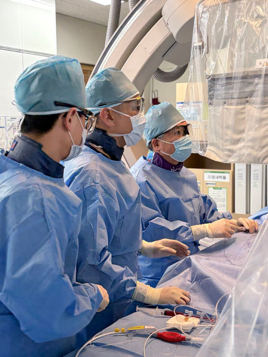 전남대병원, 전국 최초 도입 '임펠라' 시술 성공…급성심근경색 생존률 향…