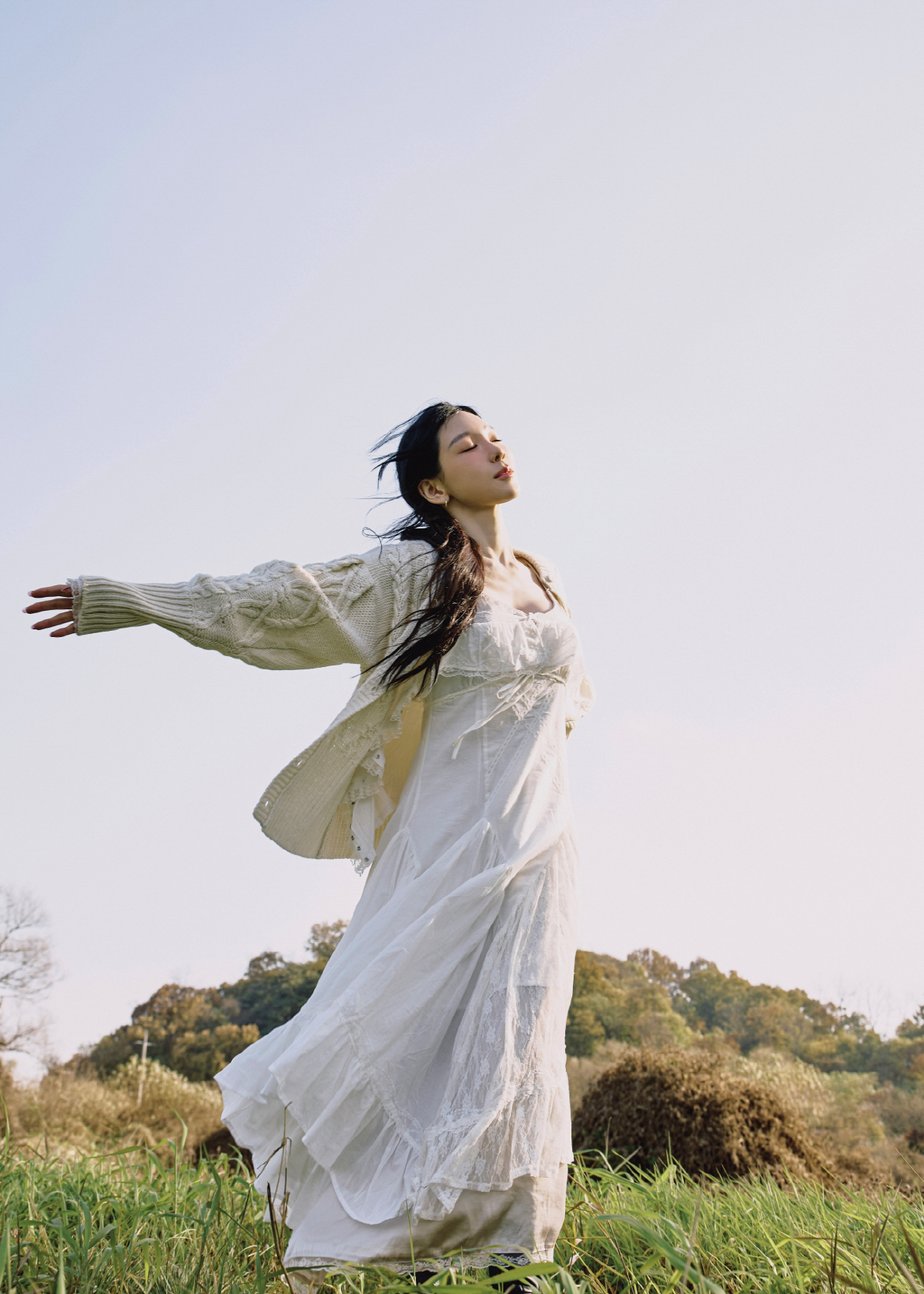 태연, 솔로 데뷔 10년 담은 '파노라마'…"이 여정 함께해줘 감사"[일…