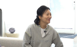 장윤정, 두집 살림 시작?…'장공장장윤정' 오픈 예고→