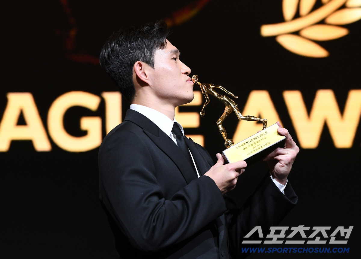 [K리그 대상]"아내 예린에게 바친 '최고의 별'" 김천 3위→울산 9위…