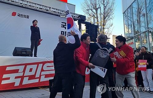 [시간들] 계엄 1년, 국민의힘 '어차피 다 잊는다' 안주할 땐가