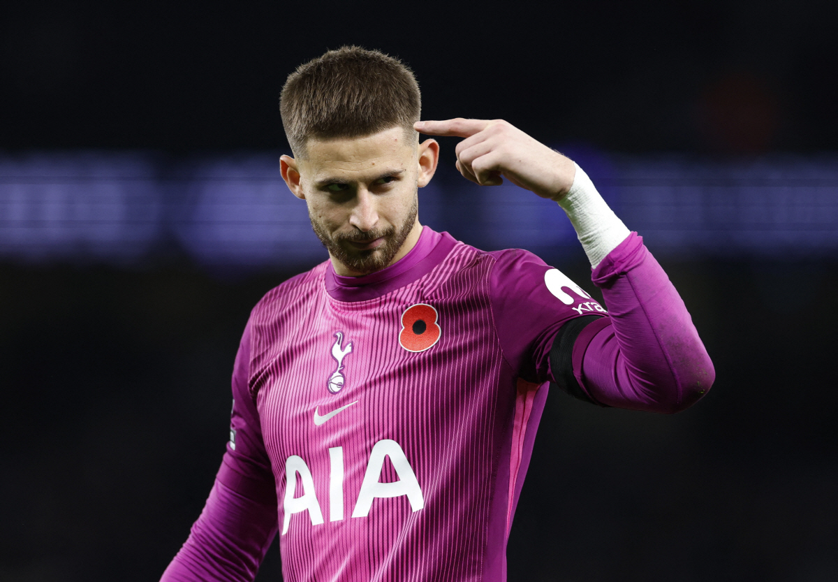 英 단독 보도! "훈련에 문제 있는 것 같아" 손흥민 떠나고 밑바닥 추락…