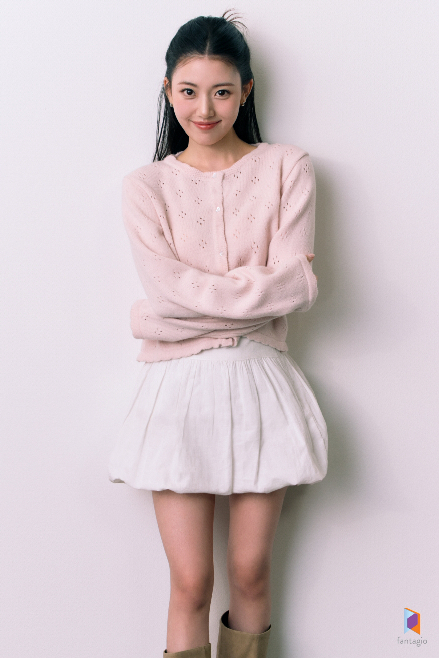 [공식] '정변의 아이콘' 정다빈, 김선호·차은우와 한 식구 됐다…판타지…