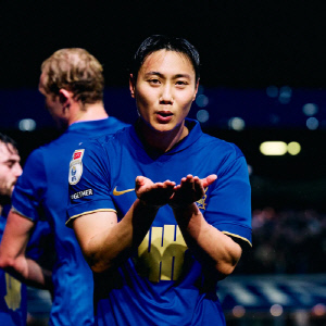 홍명보호 대형 호재, 벌써 시즌 4호골 백승호 '韓 최초 역사 도전'...버밍엄 7위 등극 'EPL 승격 도전 가능성'