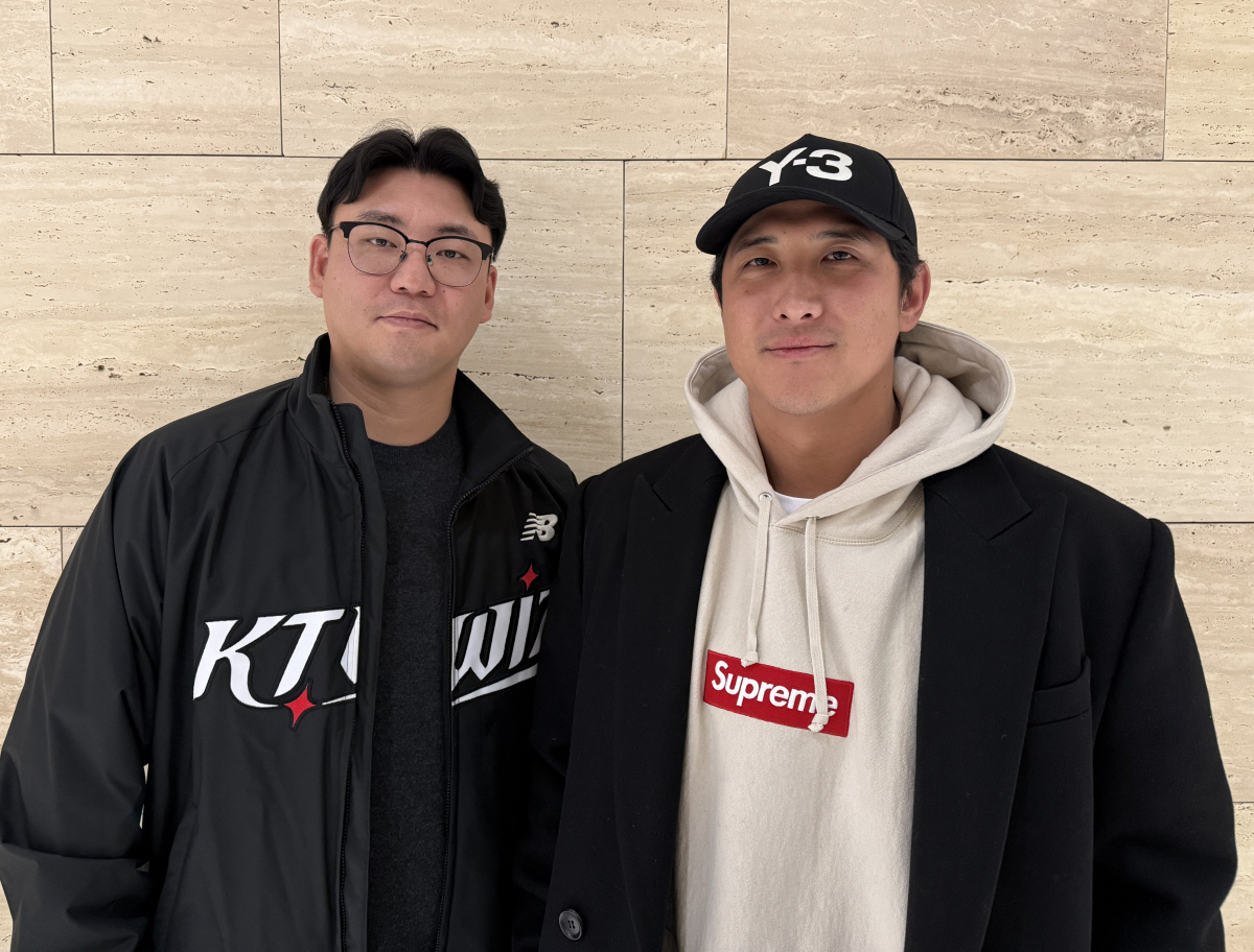 FA로 죽다 살아난 KT, 장성우-황재균 계약은? 시간 오래 걸릴 수 있…