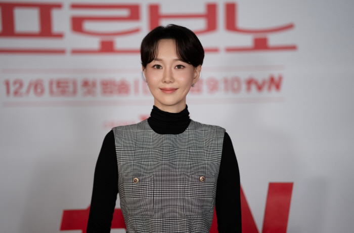 [SC현장] "'사'자 전문 배우"…'프로보노' 정경호, 임윤아→이준호 …