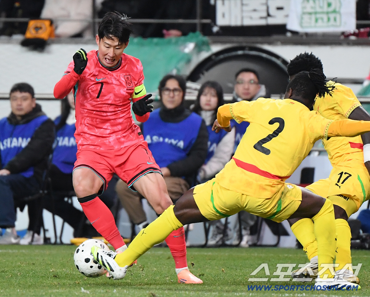 '포트2' 홍명보호, 북중미월드컵 우승확률 0.3%…1위 스페인 17%