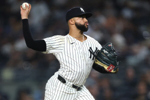 메츠 돈쓰기 시작했다! 하필 옆집 마무리를 3년 749억에 영입, 이제 디아즈를 잡느냐가 관건