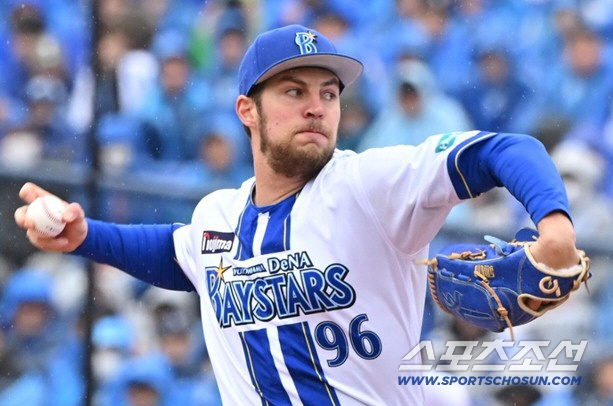 "오퍼할 상황 아니다." 요코하마는 손놓았다. 사이영상 받았던 논란의 바…