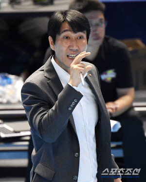 현대캐피탈, KB손해보험 다 이겼다...반전의 한국전력 