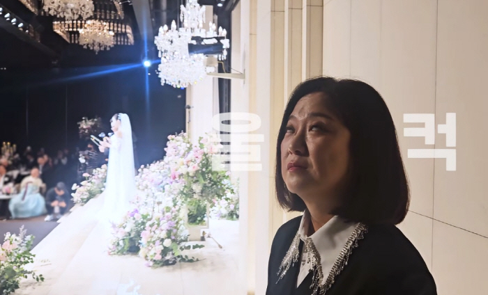 김숙, 윤정수♥원진서 결혼식MC 후일담…"순간 '울컥'해→아직도 지방엔 …