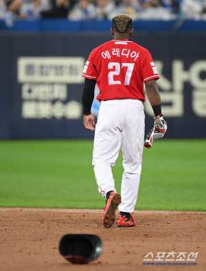 '왜?' 26억 타격왕 작별 확정인가, 김재환 인천행 현실적 시나리오