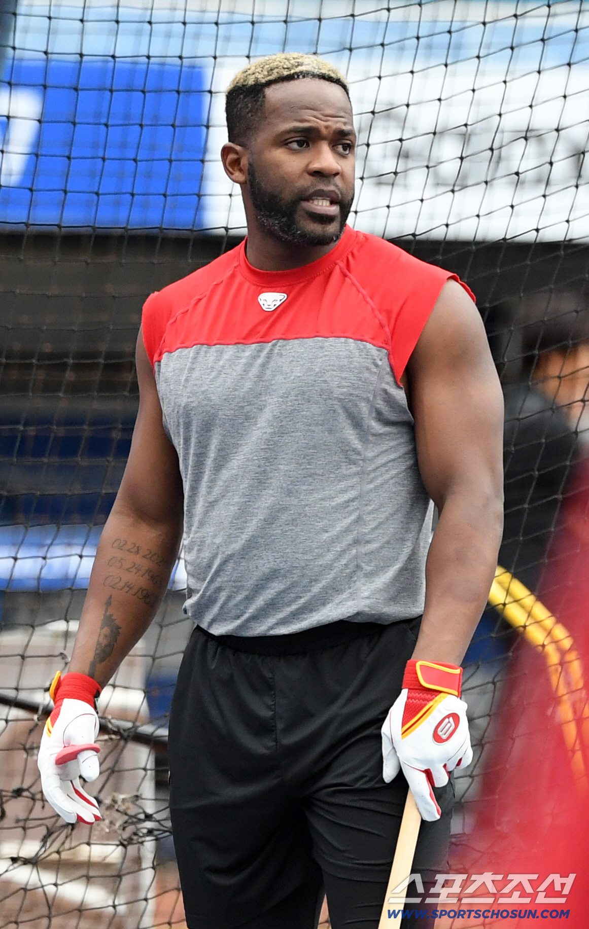 '왜?' 26억 타격왕 작별 확정인가, 김재환 인천행 현실적 시나리오