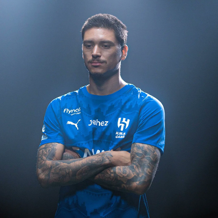 사우디 적응 못 하겠어요! '리버풀 공격수' 4개월만 탈출 감행…900억…