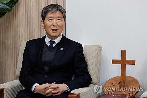 "'교회 다닌다'는 말 부끄럽지 않도록 신뢰 회복 주력"