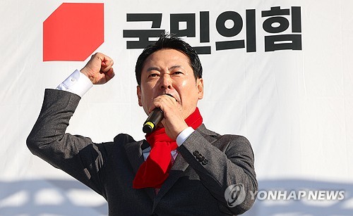 장동혁, 계엄 1년 되는 날 "계엄은 의회 폭거 맞서기 위한 것"