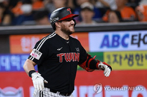 '프로야구 챔피언' LG, 오스틴·톨허스트·치리노스와 재계약