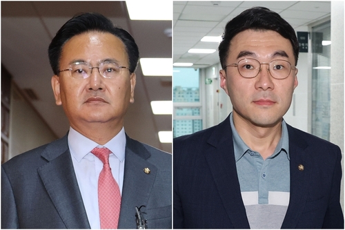 문진석-김남국 인사청탁 문자 논란…대통령실 "엄중 경고"(종합)