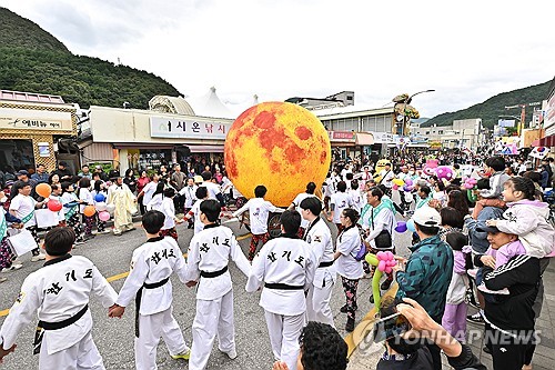 50년 전통 정선아리랑제 '만족도·경제효과' 모두 잡았다
