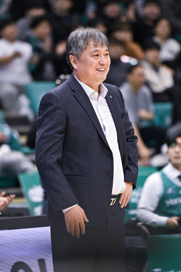 "경기 패해도 괜찮아!" 부천 하나은행의 돌풍…이상범 감독 "그렇게 단단하게 굳어지는 것"