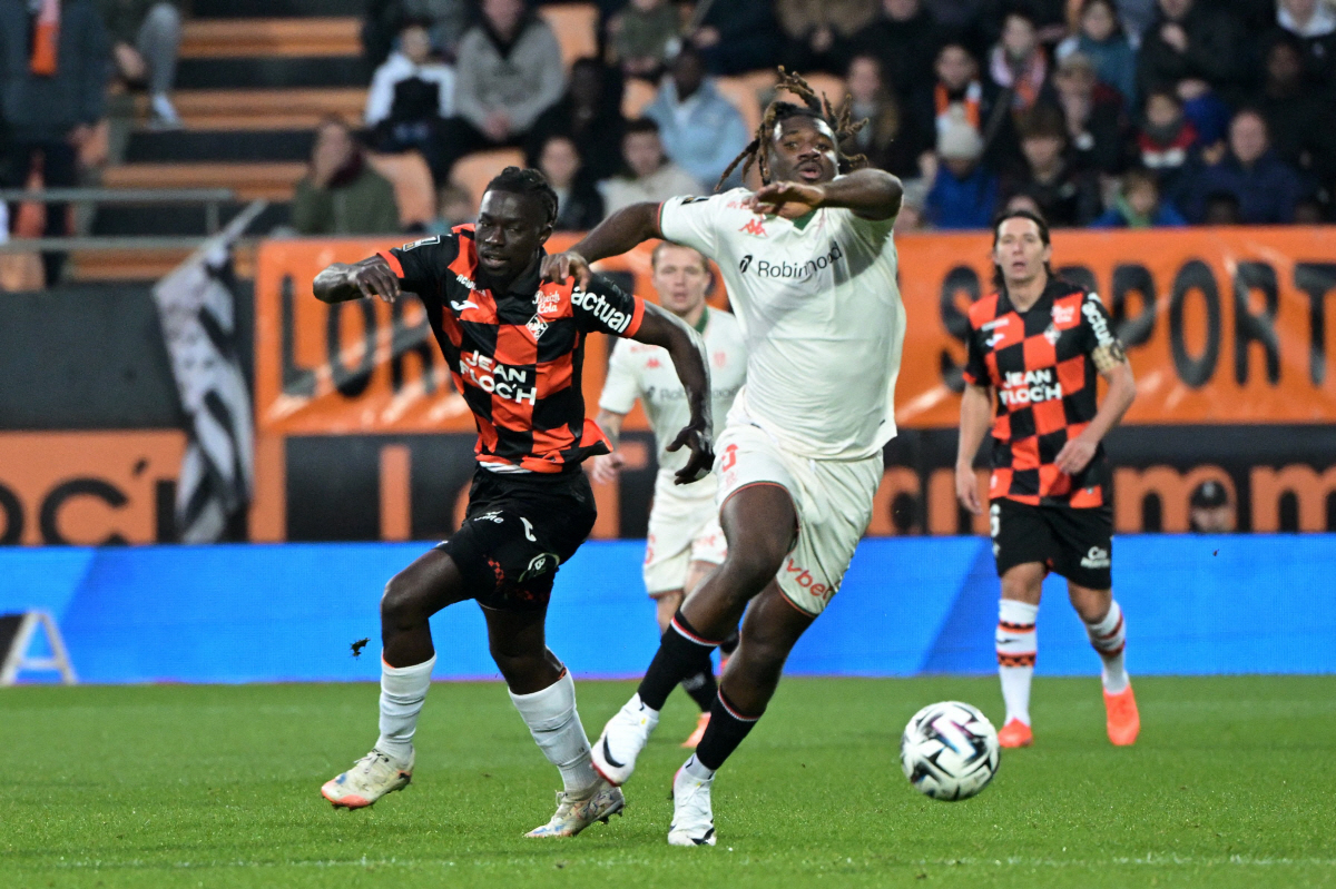 "팬들인가, 깡패인가" '이강인 무대' 프랑스서 벌어진 충격 사건.."선…