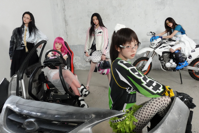 여전히 귀엽지만…아일릿, '낫 큐트 애니모어'로 글로벌 차트 장악