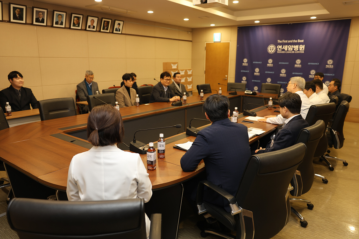 젝시믹스, '달리는 기부 천사' 캠페인..러닝으로 건강과 나눔 실천!