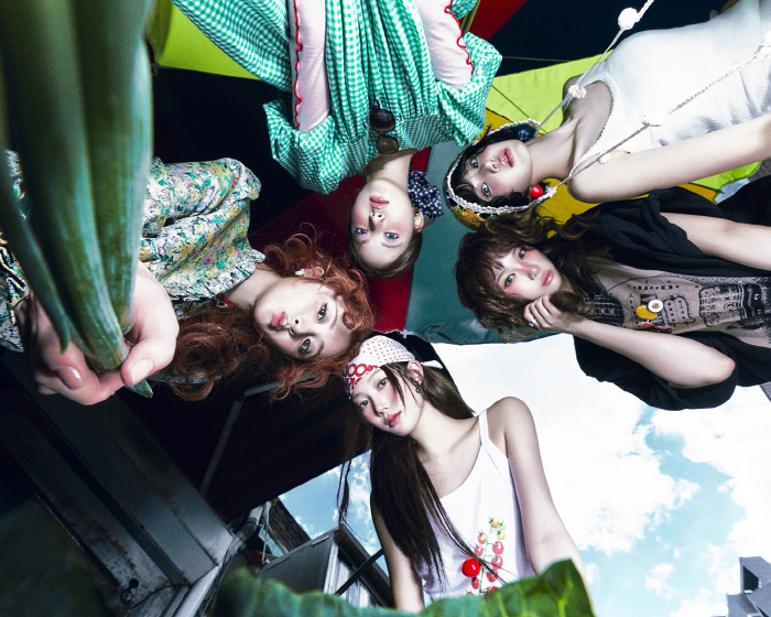 [공식]르세라핌, 美 최대 새해맞이 라이브쇼 출연…올해 K팝 아이돌 중 유일