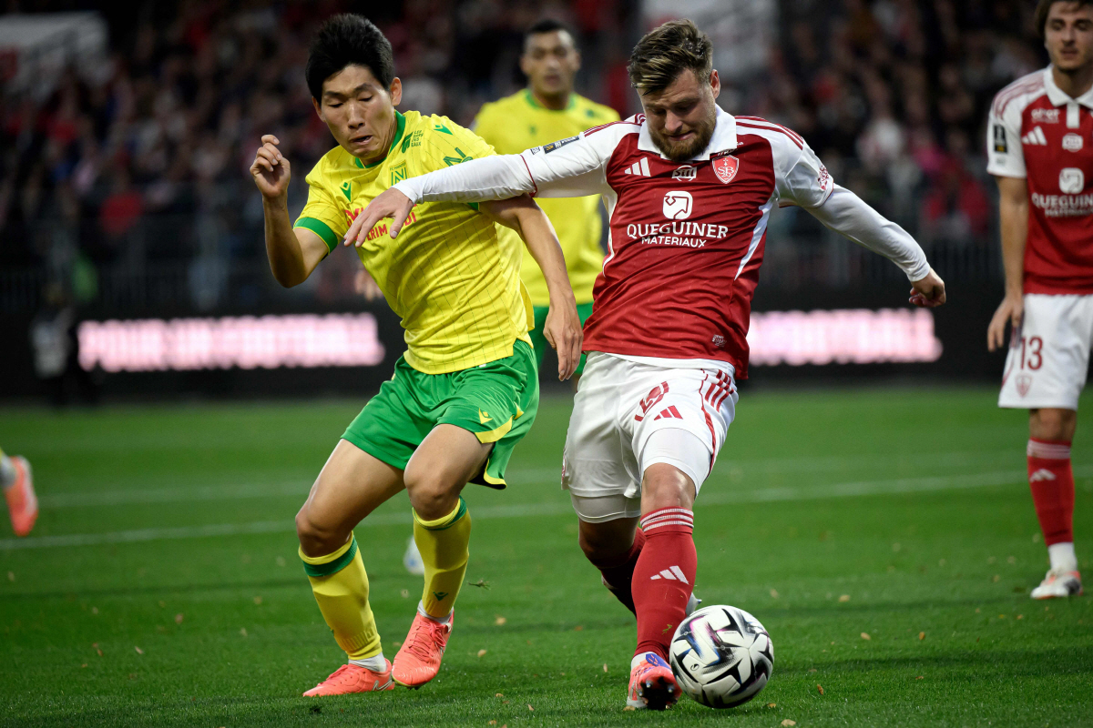 '이럴 수가' 홍명보호 '제2의 박지성' 초대형 위기, 2년 연속 심각 …