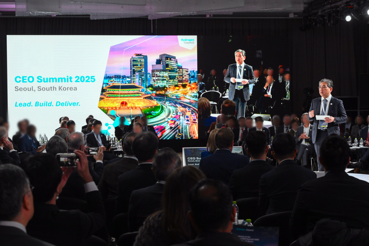 '수소위원회 CEO 서밋 개막' 현대차그룹, 수소 생태계 확산 논의