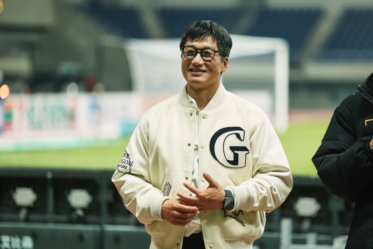 "응원버스 61대 출동" 광주 이정효호, 팬들과 함께 사상 첫 코리아컵 …