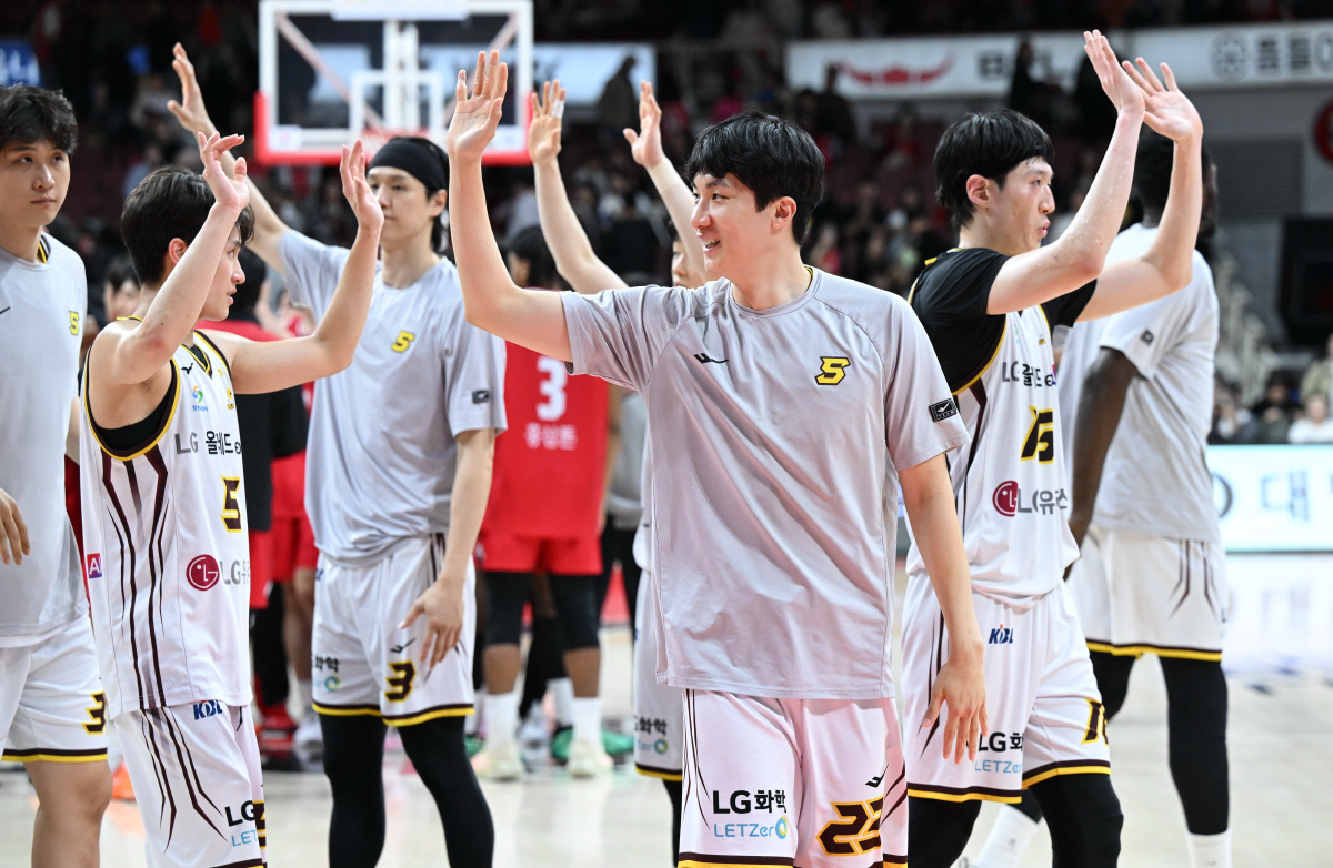 '아프면 더 잘한다?' KCC의 '어게인 1R' 보여주나…재개되는 KBL…