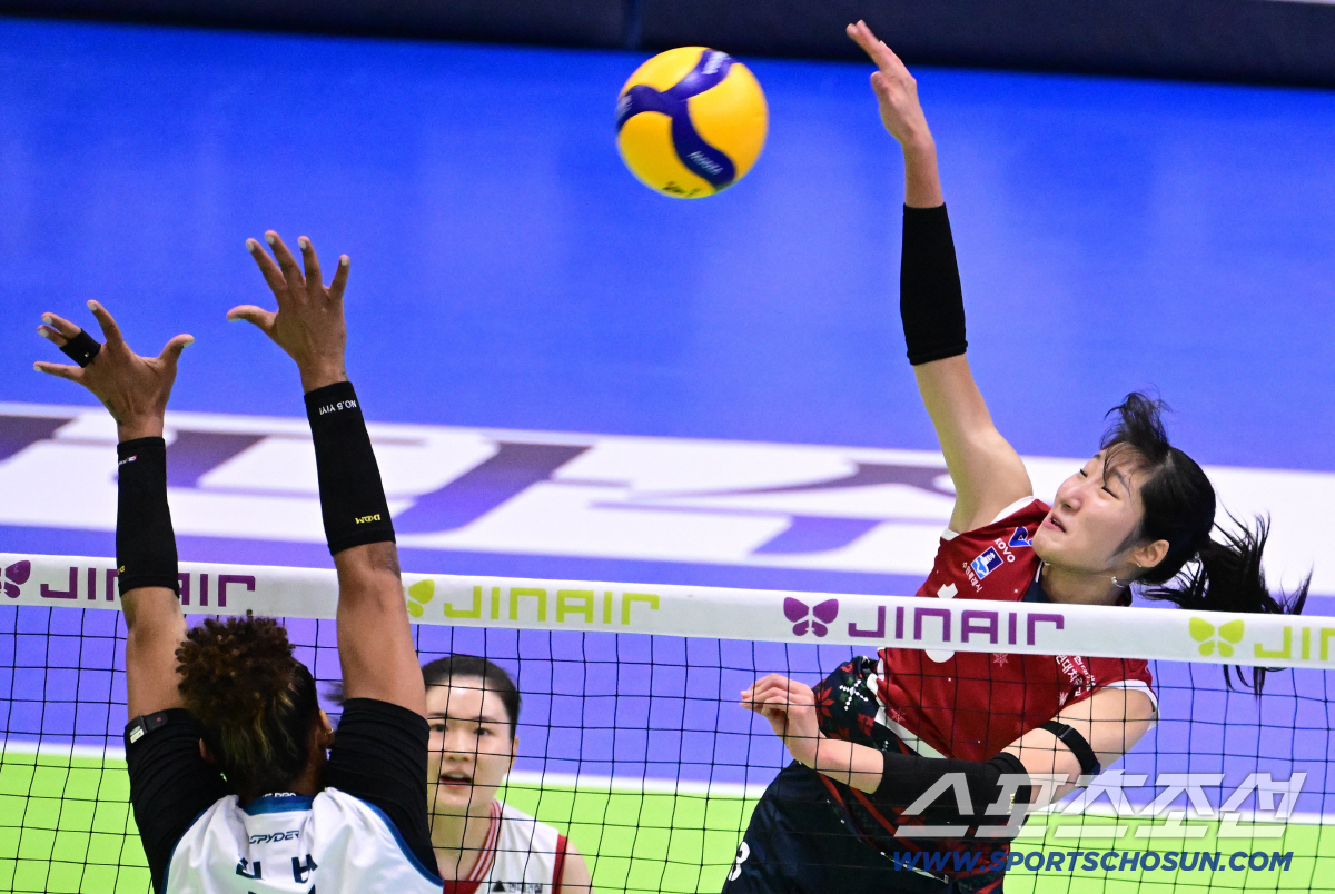 52% 성공률에 실바잡은 4블로킹. 현대건설 2위로 끌어올린 국내 에이스…