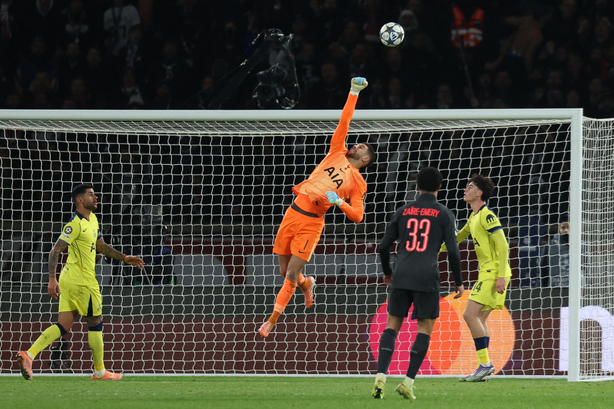 '우~~~~' 야유 먹은 SON 동료, 충격 받아 토트넘 버릴 각오...…