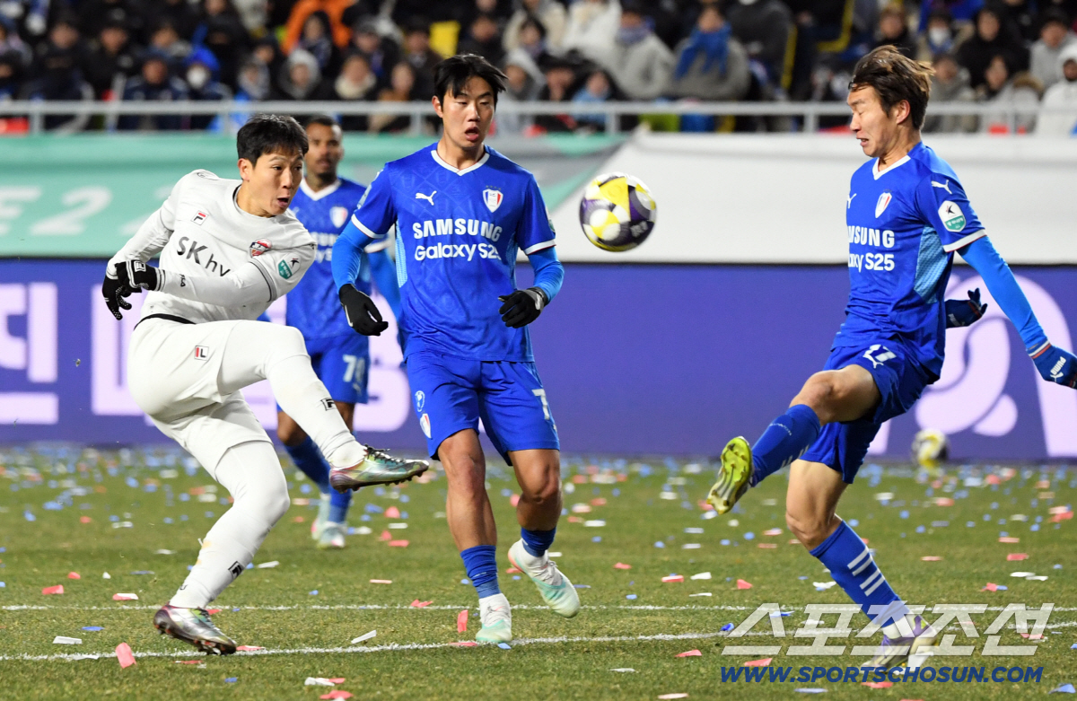 명가 재건 또 빨간불! 'K리그2 최강 화력'이 'K리그1의 벽'에 막혔…