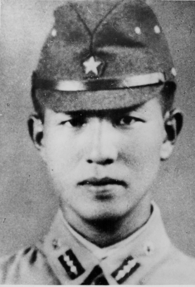 한국 유망주 영입 '일본어 오피셜' 몰상식 EPL 구단, 중국에만 머리 …