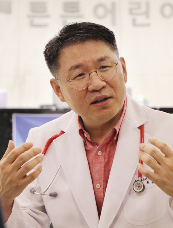 코로나19와 RSV 더 독해졌나?…전문의들 중등도 증가 체감