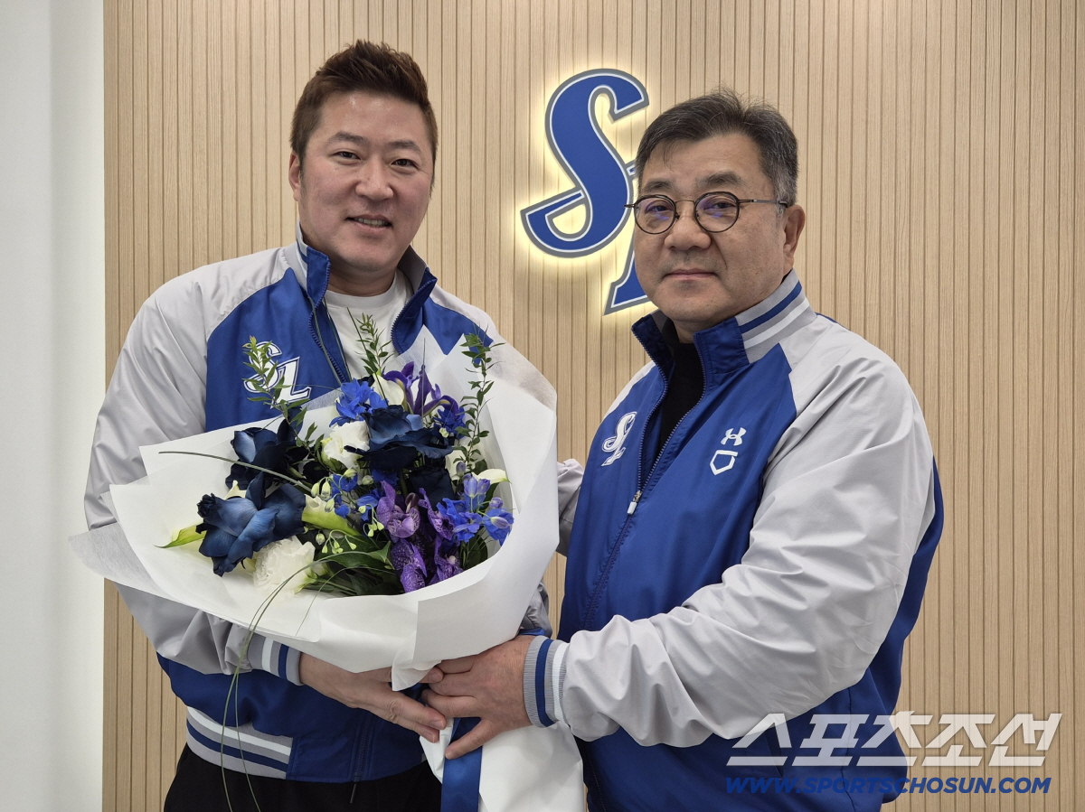 '1+1'보다 '마음'이 먼저 움직였다...페이컷 복귀라니… 불혹의 타격…