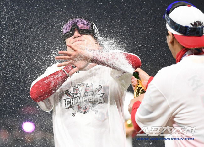 "김광현 기준점 아니다" 양현종 45억 어떻게 책정했나, 종신 타이거즈맨…