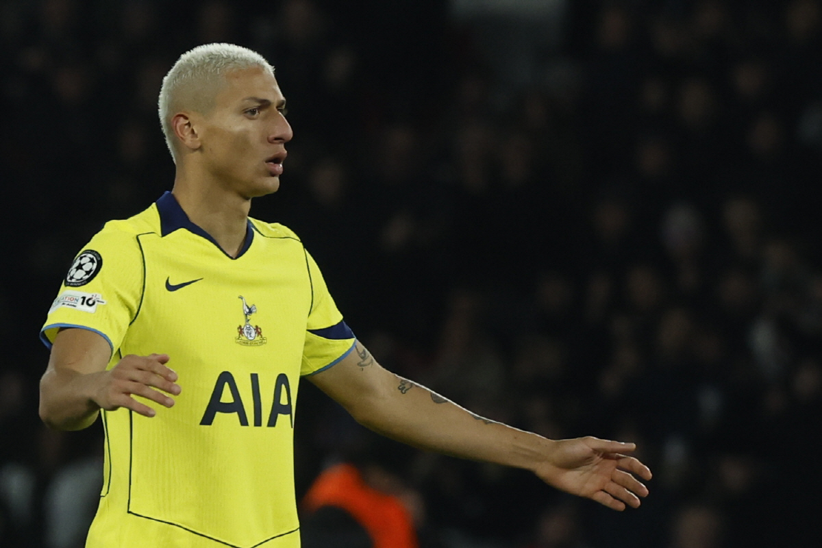 英 단독 보도, '너흰 손흥민 대체할 수 없어' 사실이었다...방출 후보…